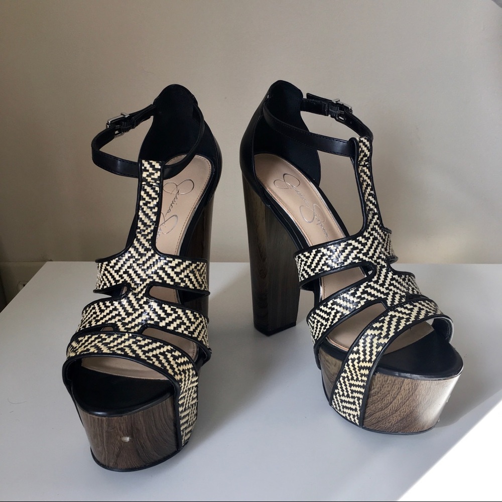 ❌SOLD❌Jessica Simpson Denicia Platform sandal 10 - Picture 2 of 8